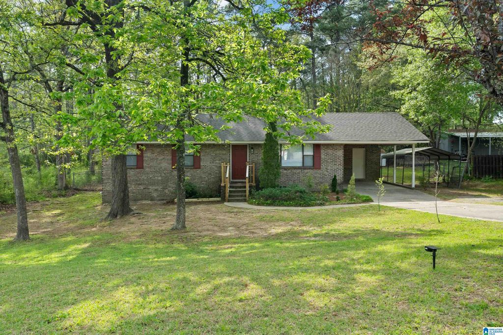 252 18TH STREET, Calera, AL 35040