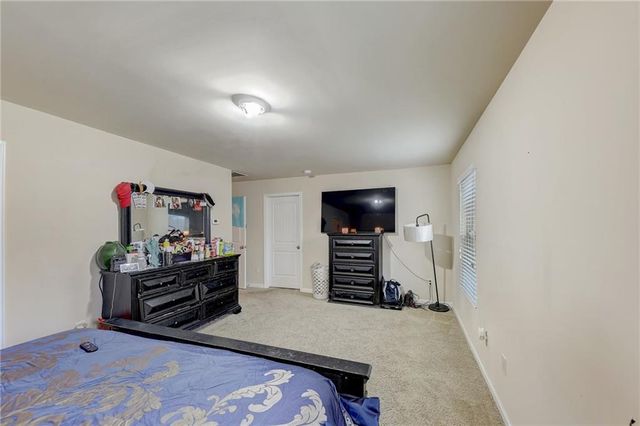 602 Dodson Lake Court, Fairburn, GA 30213