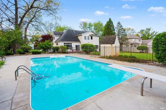 21475 Cheri Lane, Bristol, IN 46507