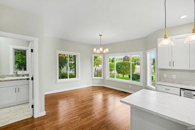 21475 Cheri Lane, Bristol, IN 46507