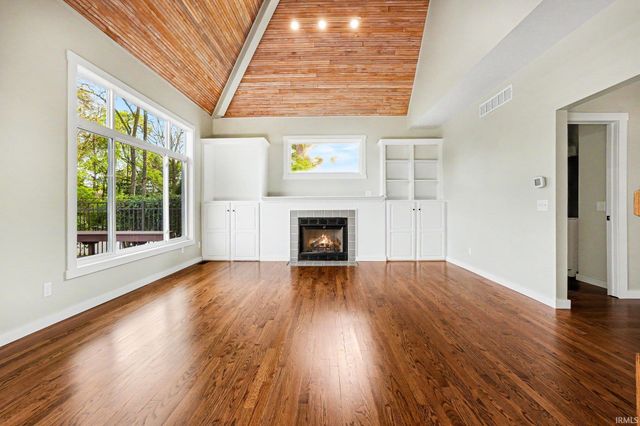 21475 Cheri Lane, Bristol, IN 46507