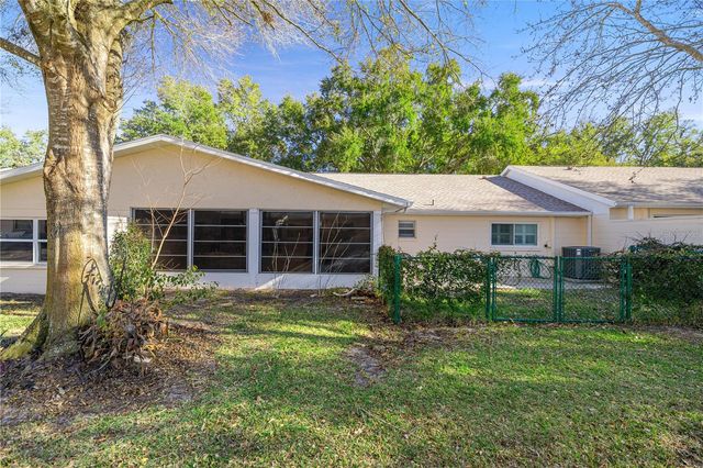 9438 SW 85TH AVENUE B, Ocala, FL 34481