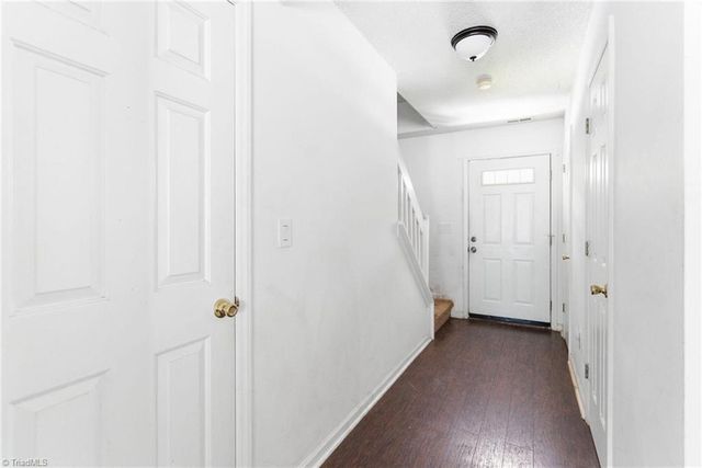 5058 Bartholomews Lane, Greensboro, NC 27407