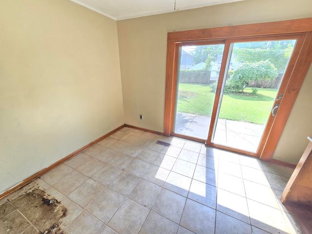 22620 Stephens Street, Saint Clair Shores City, MI 48080