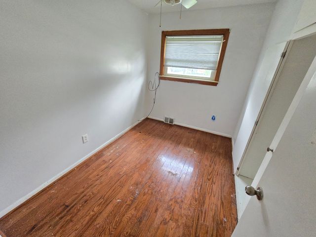 22620 Stephens Street, Saint Clair Shores City, MI 48080