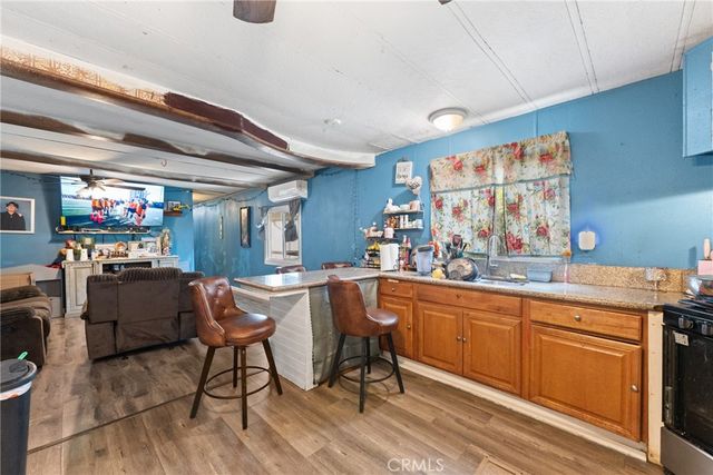 3825 Crestmore 313, Riverside, CA 92509
