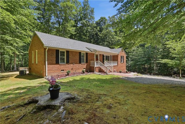 13302 Fermanagh Dr, Chesterfield, VA 23832