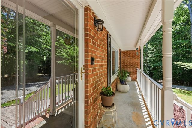 13302 Fermanagh Dr, Chesterfield, VA 23832