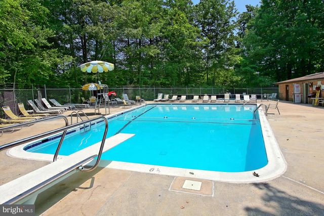 7781 TIVERTON DR, Springfield, VA 22152