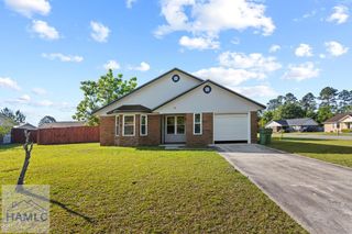 816 Waterfield Drive, Hinesville, GA 31313