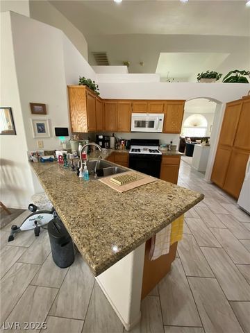 9108 Valley Of Fire Avenue, Las Vegas, NV 89129