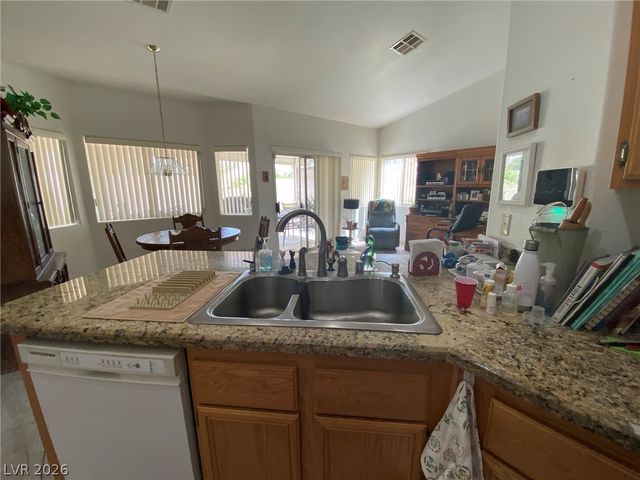 9108 Valley Of Fire Avenue, Las Vegas, NV 89129