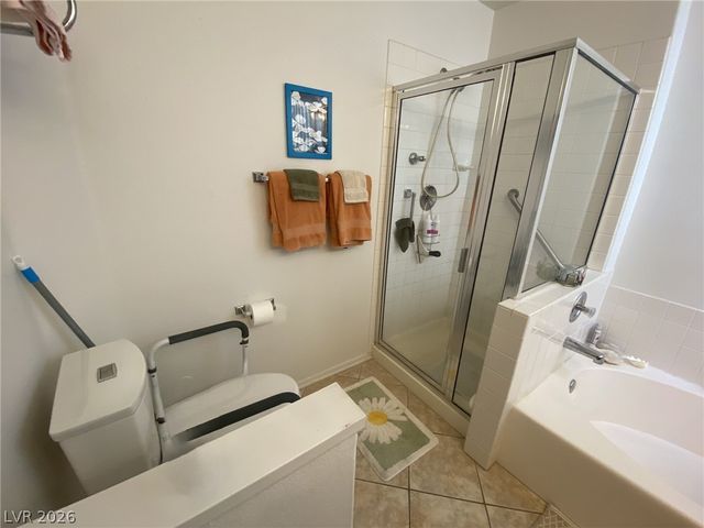 9108 Valley Of Fire Avenue, Las Vegas, NV 89129