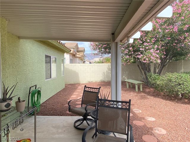 9108 Valley Of Fire Avenue, Las Vegas, NV 89129