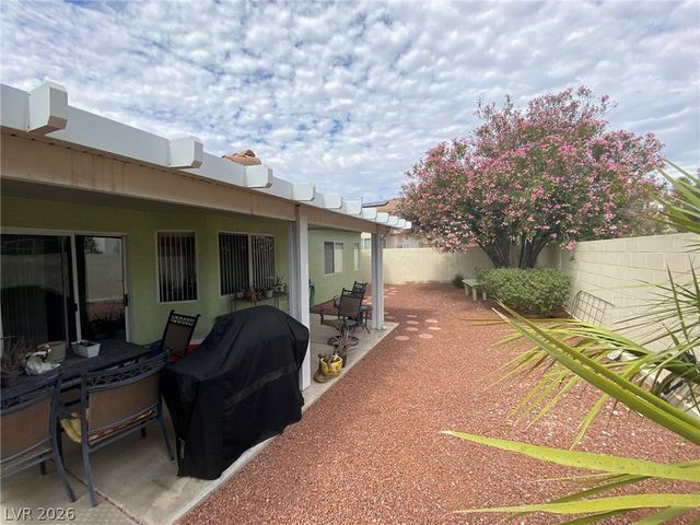 9108 Valley Of Fire Avenue, Las Vegas, NV 89129