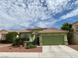 9108 Valley Of Fire Avenue, Las Vegas, NV 89129