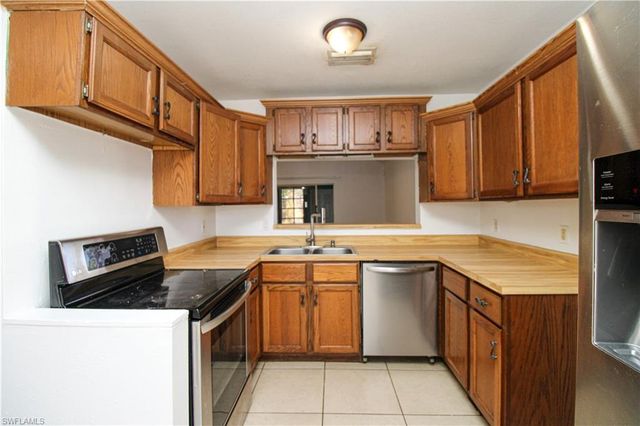 7493 Pebble Beach RD, Fort Myers, FL 33967