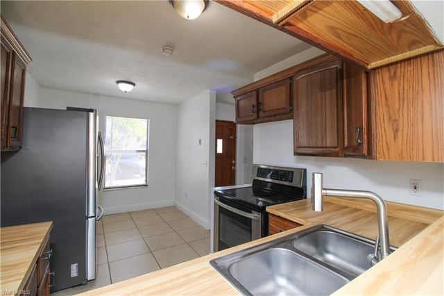 7493 Pebble Beach RD, Fort Myers, FL 33967