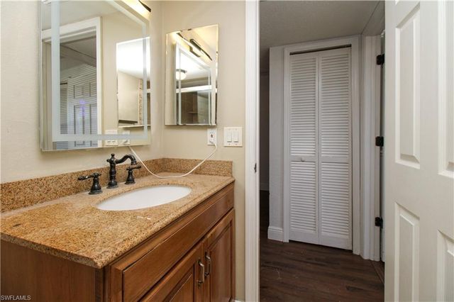 7493 Pebble Beach RD, Fort Myers, FL 33967