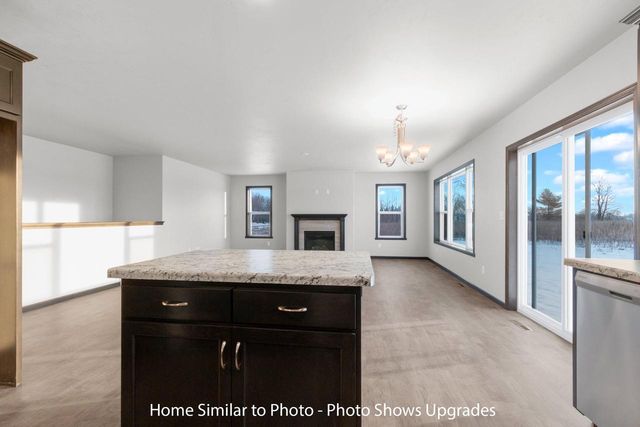 1270 PUTNAM DRIVE, Pulaski, WI 54162