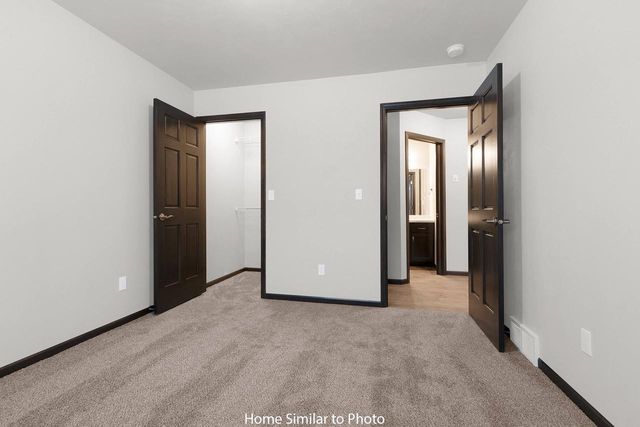 1270 PUTNAM DRIVE, Pulaski, WI 54162