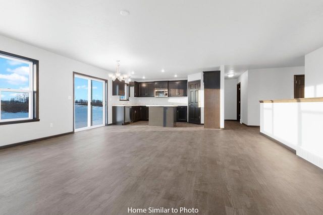 1270 PUTNAM DRIVE, Pulaski, WI 54162