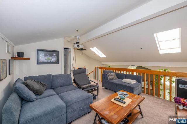 223 Cambridge Drive, Ramsey, NJ 07446