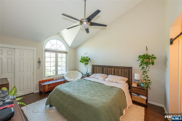 223 Cambridge Drive, Ramsey, NJ 07446