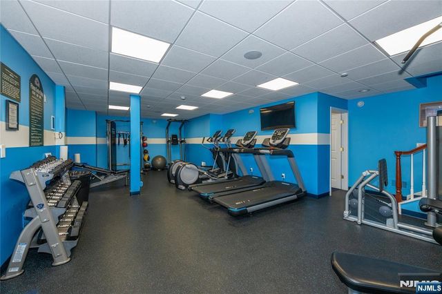 223 Cambridge Drive, Ramsey, NJ 07446