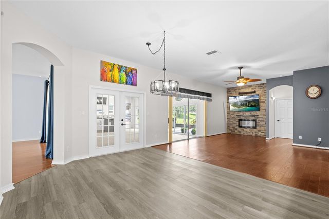 25501 MAUREPAS LANE, Leesburg, FL 34748