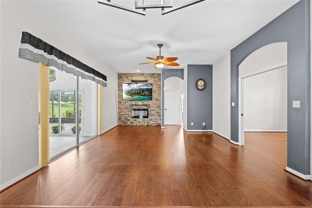 25501 MAUREPAS LANE, Leesburg, FL 34748