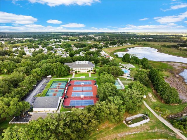 25501 MAUREPAS LANE, Leesburg, FL 34748