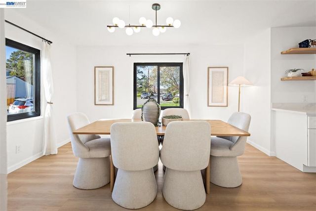 21928 Baywood Ave, Castro Valley, CA 94546