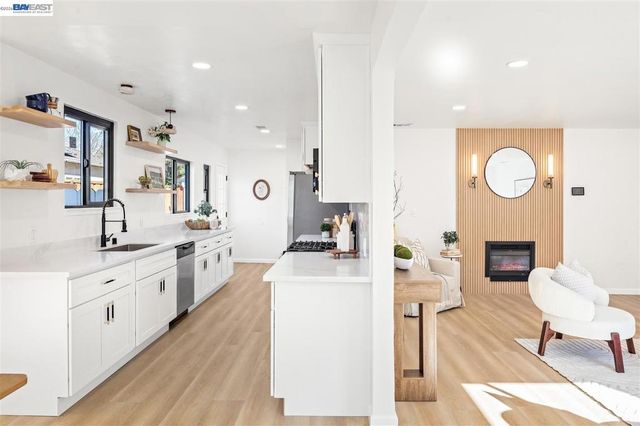 21928 Baywood Ave, Castro Valley, CA 94546