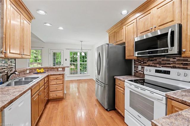 8602 Winding Hill Drive, Stokesdale, NC 27357