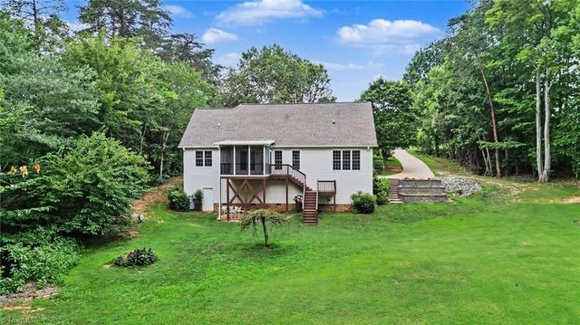 8602 Winding Hill Drive, Stokesdale, NC 27357