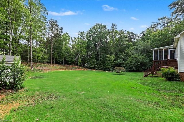 8602 Winding Hill Drive, Stokesdale, NC 27357