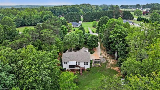 8602 Winding Hill Drive, Stokesdale, NC 27357