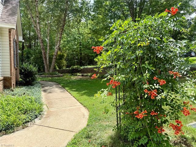 8602 Winding Hill Drive, Stokesdale, NC 27357