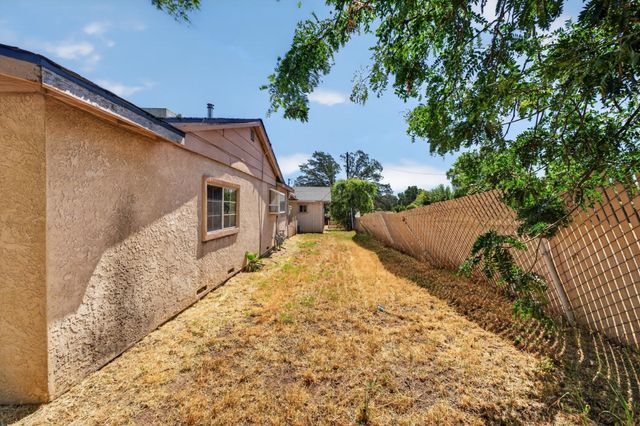 6521 6th St, Rio Linda, CA 95673