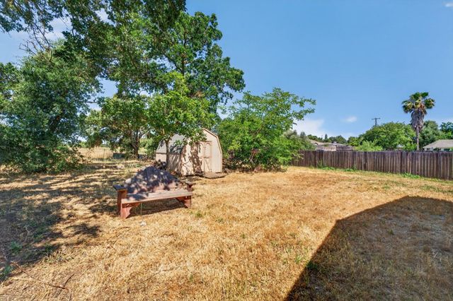 6521 6th St, Rio Linda, CA 95673