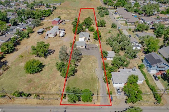 6521 6th St, Rio Linda, CA 95673