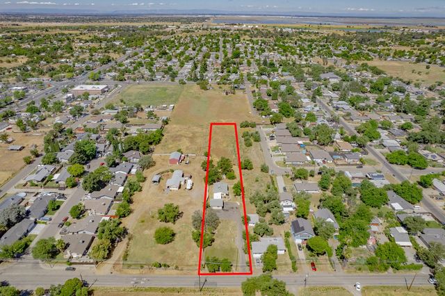 6521 6th St, Rio Linda, CA 95673