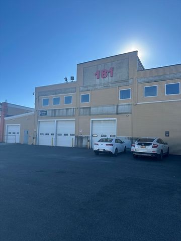 181 Old Colony Ave A, Boston, MA 02127