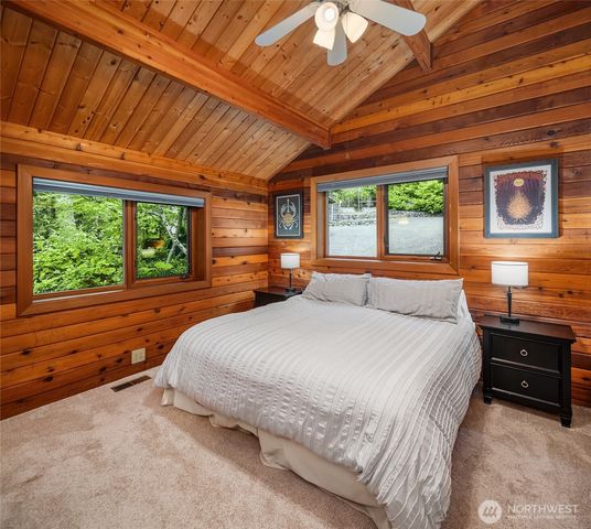 211 E Church Point Drive, Shelton, WA 98584
