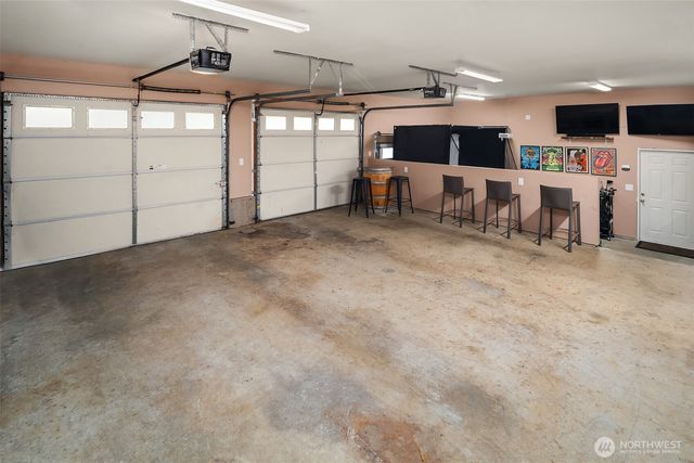 211 E Church Point Drive, Shelton, WA 98584