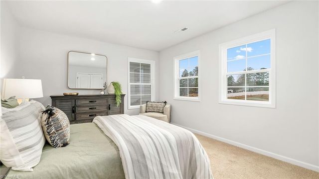 132 Briarwood Lane, Bermuda Run, NC 27006