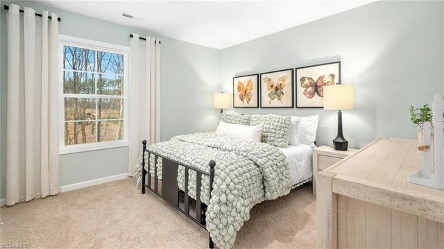 132 Briarwood Lane, Bermuda Run, NC 27006