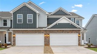 132 Briarwood Lane, Bermuda Run, NC 27006