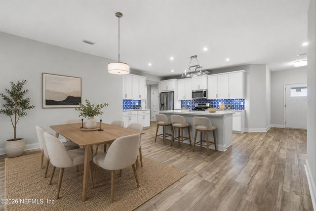 310 MEADOW CREEK Drive, St. Johns, FL 32259